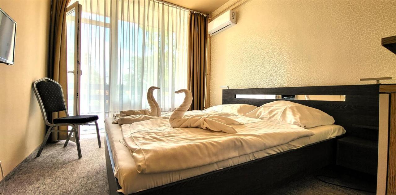 Hotel Korona Siófok Eksteriør bilde