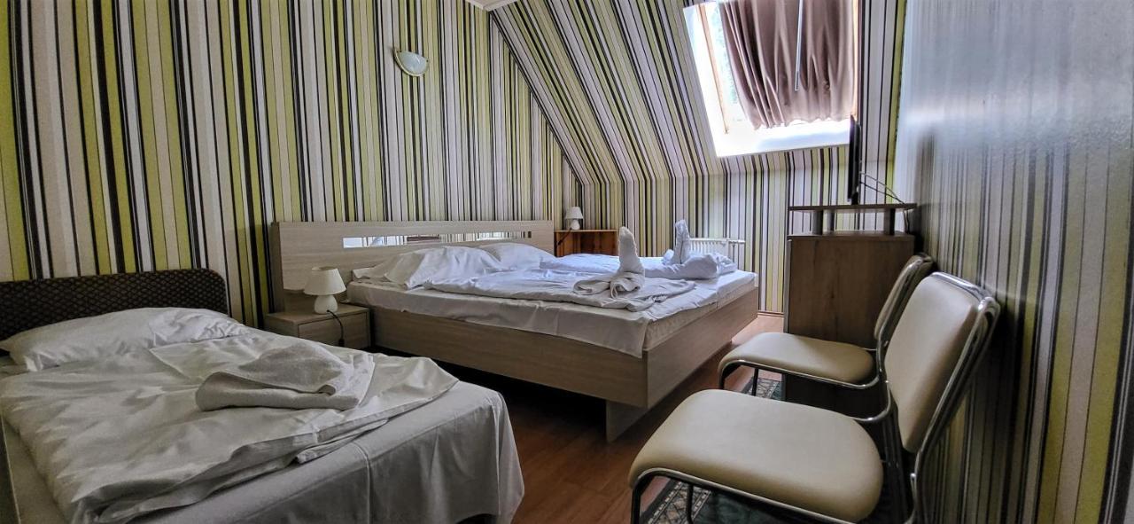 Hotel Korona Siófok Eksteriør bilde