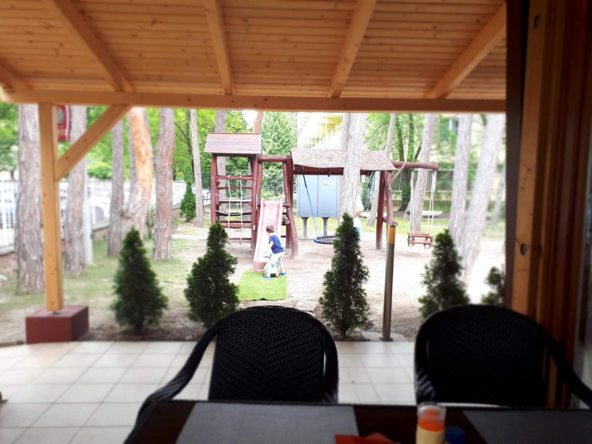 Hotel Korona Siófok Eksteriør bilde