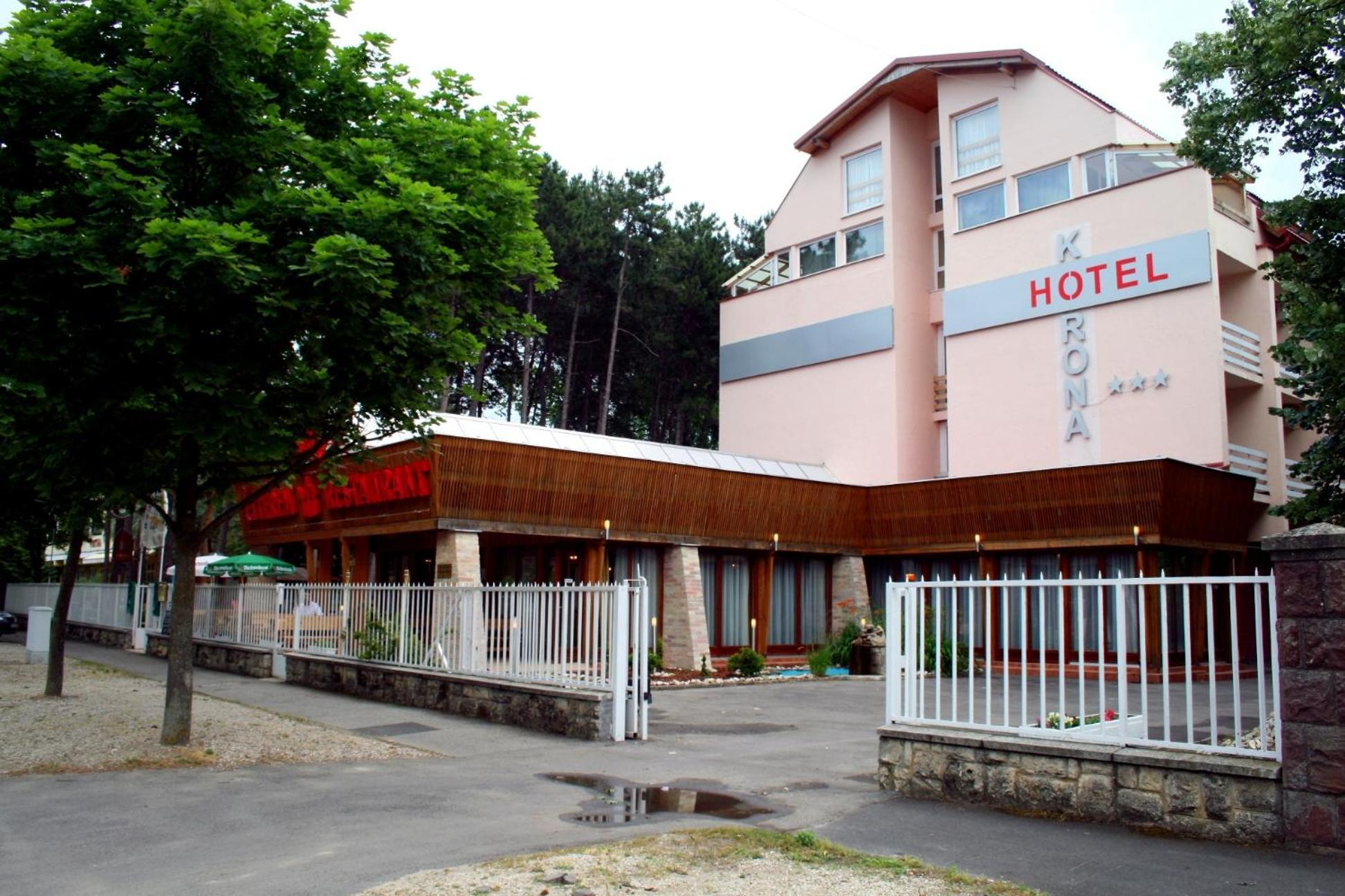 Hotel Korona Siófok Eksteriør bilde
