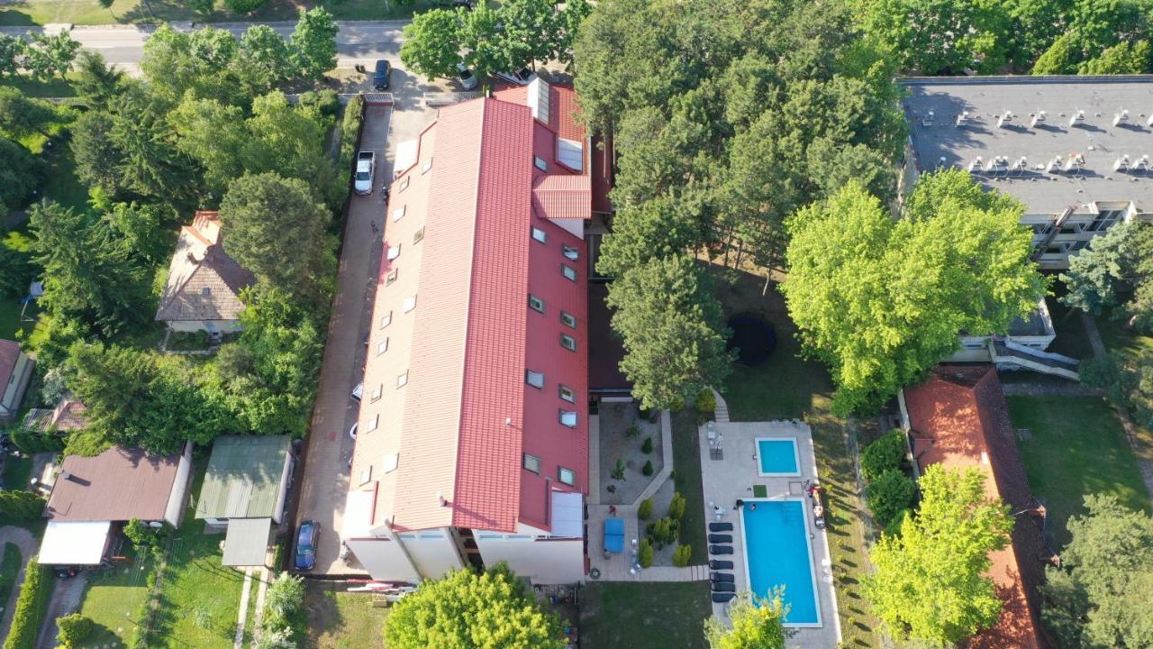 Hotel Korona Siófok Eksteriør bilde